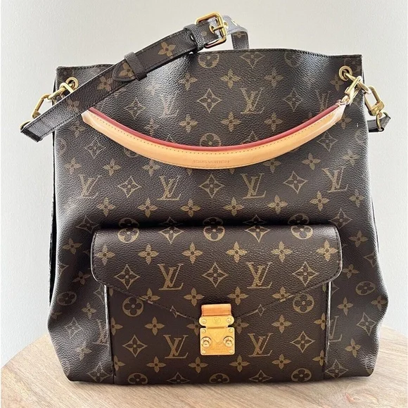 💎✨MINT ✨💎 RARE ANGELINA JOLIE METIS HOBO LOUIS VUITTON CELEBRITY - Picture 4 of 15